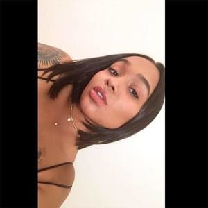 Meet your Posher, Justine